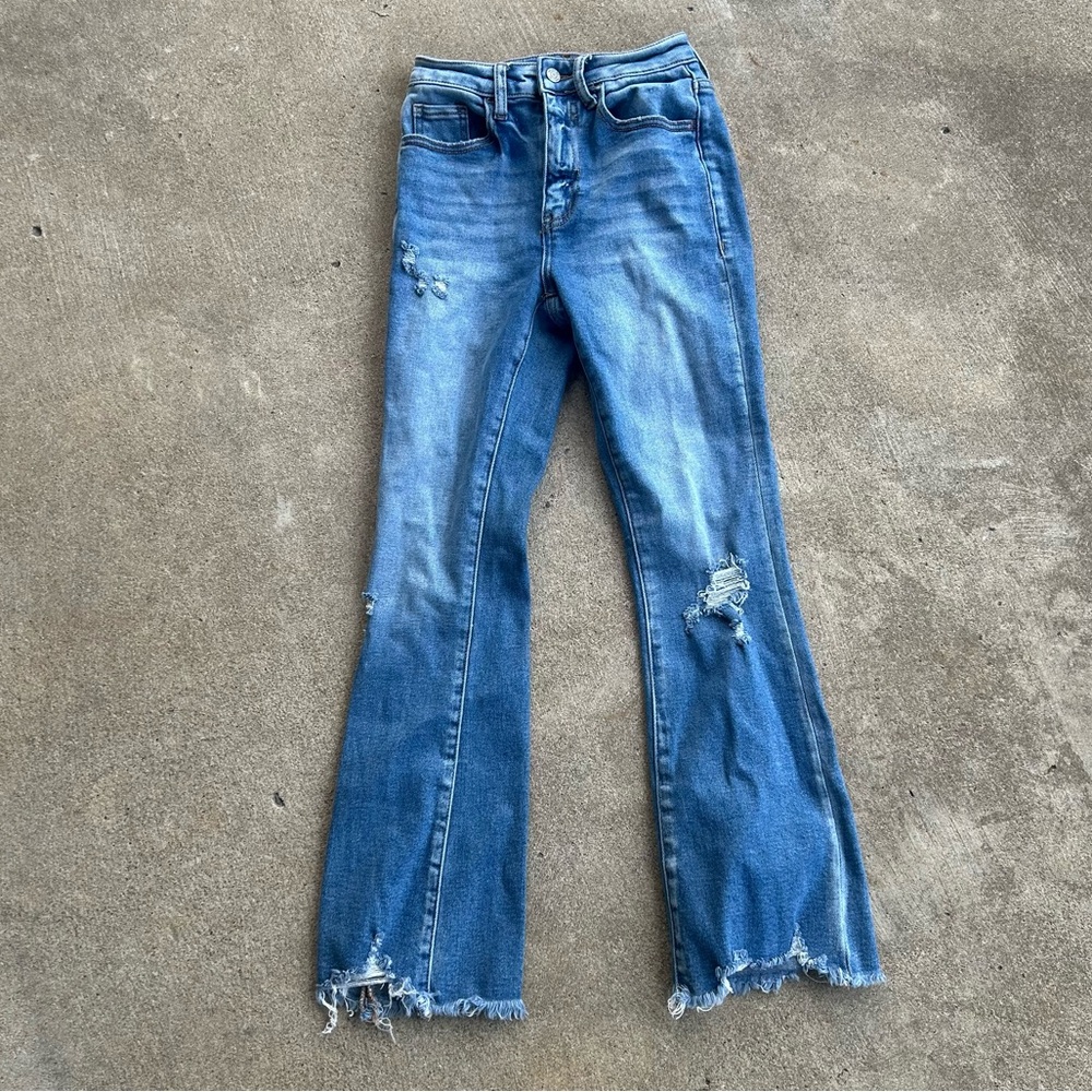 Willow & Root The Cropped Flare Out Jeans Size 23 Distressed 23x28 Women 00